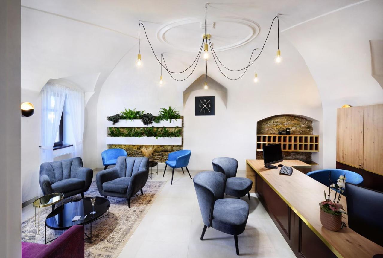 Kalix Boutique Hotel Попрад Экстерьер фото